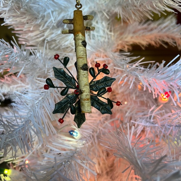 Vintage Christmas Ornament - Picture 5 of 5